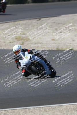 media/Sep-21-2025-TrackDaz (Sun) [[277c75b276]]/C Group/1140pm (Turn 3)/